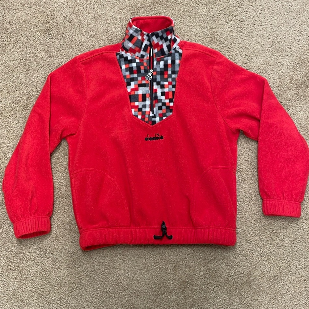 Diadora women half zip. Medium